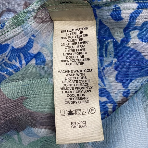 DKNY JEANS Green Floral Tunic Top Size: Medium - Picture 13 of 17